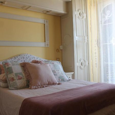 B&B Le Sorelle Nápoles Exterior foto